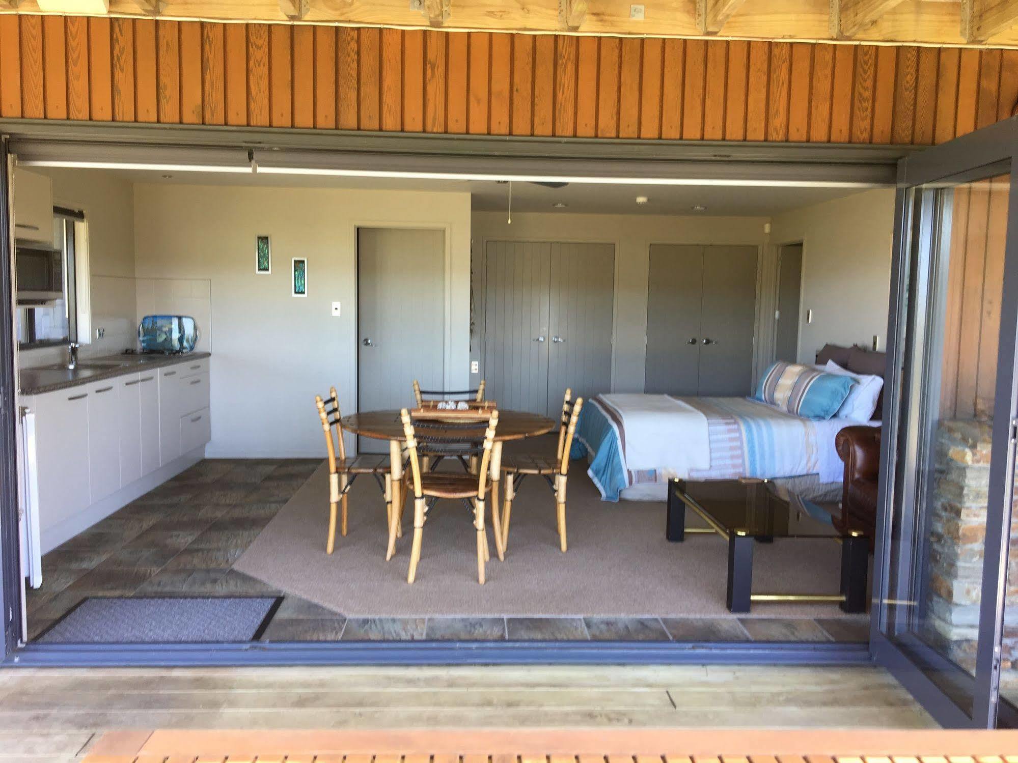 Whangamata Vistas B&B Exterior foto